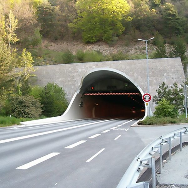 Rénovation de l’éclairage du tunnel de Siaix – DIR Centre-Est